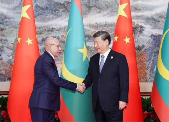 الرئيس الموريتاني في الصين ...  زيارة متأخرة تؤسس (...)