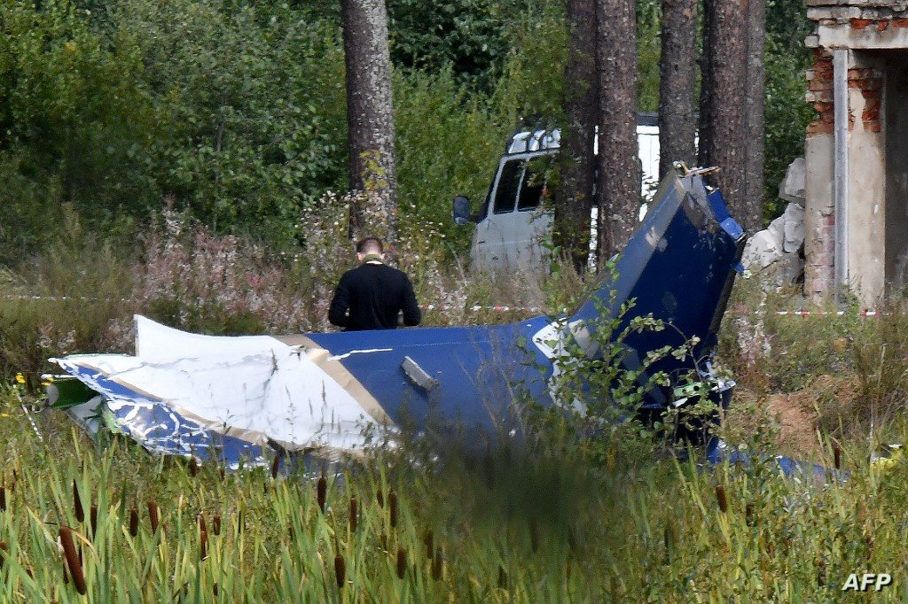 تقارير روسية: عبوة ناسفة زُرعت بطائرة قائد فاغنر.. (...)