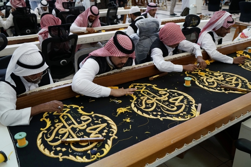 كسوة الكعبة.. مسار تاريخي.. خصائص ومميزات