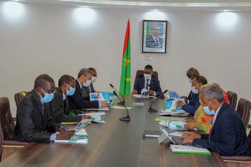 اللجنة الوزارية المكلفة بمتابعة كورونا تؤكد عدم التراخي&nbsp;(…)