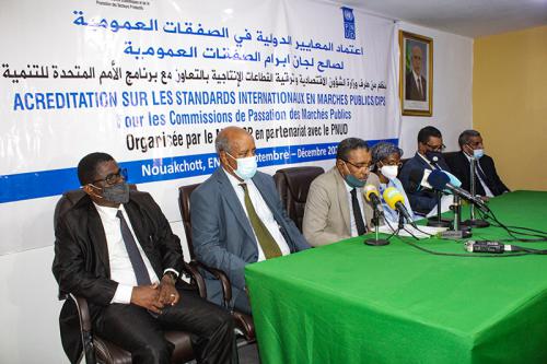 افتتاح برنامج التدريب والاعتماد لصالح رؤساء وأعضاء لجان&nbsp;(…)