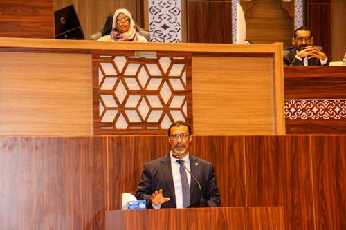 وزير التجهيز والنقل: أي تأخر في تنفيذ المشاريع قد يؤدي&nbsp;(…)