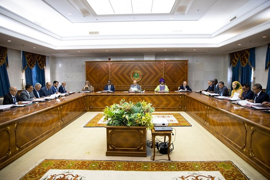 هذه القوانين هي التي صادق عليها مجلس الوزراء (نص البيان)