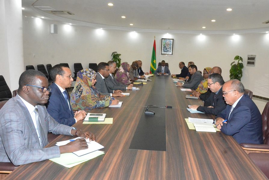 الوزير الأول للجنة المكلفة بعمليات رمضان: يجب إدماج هذه&nbsp;(…)