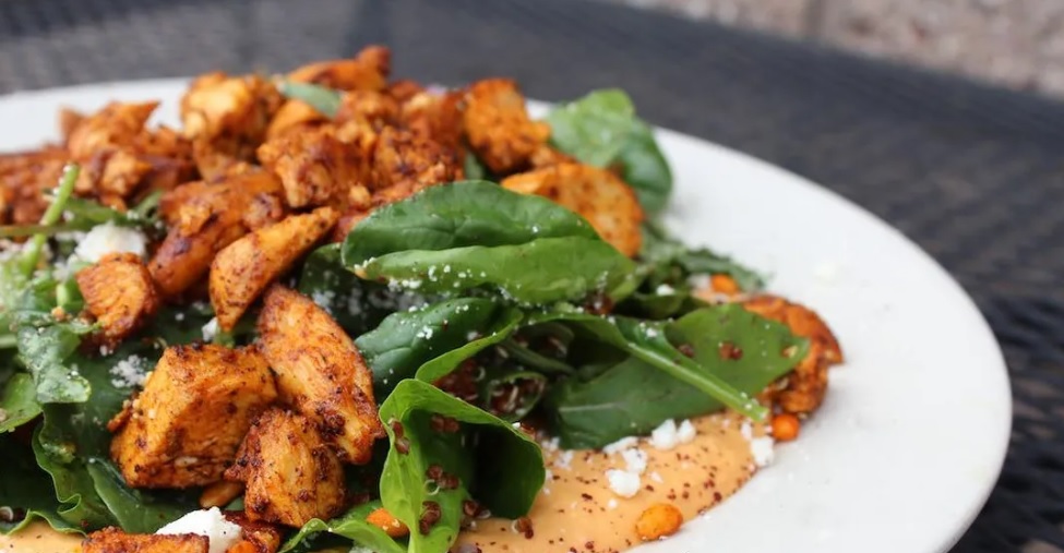 خبراء: الأطعمة المصنعة 