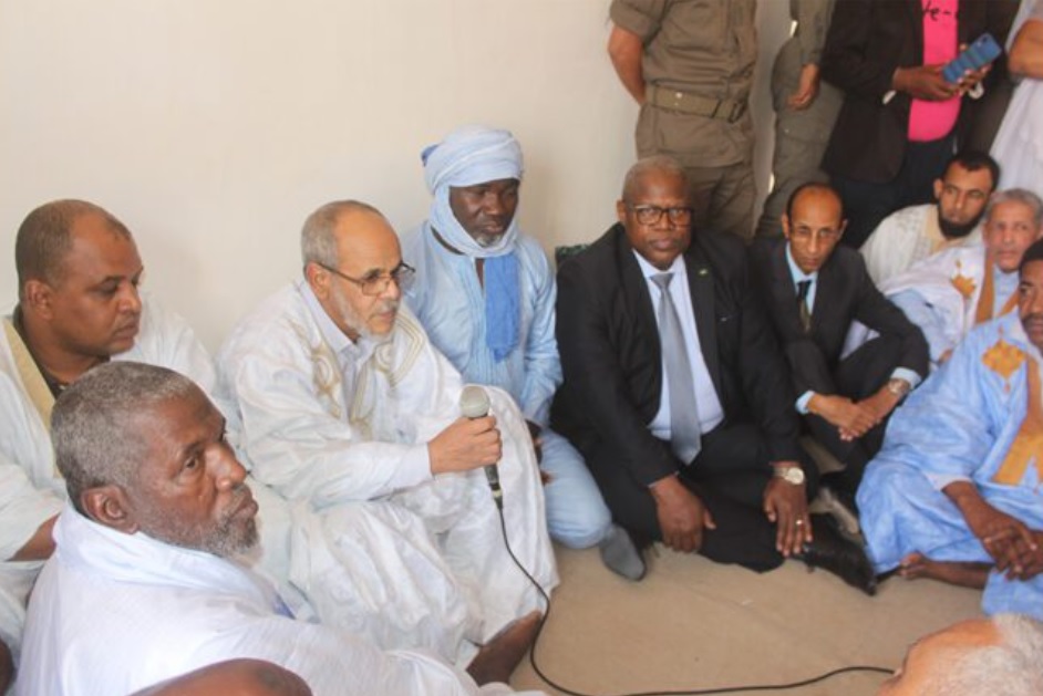 ولد الغزواني يعزي أسرة المرحوم الصوفي