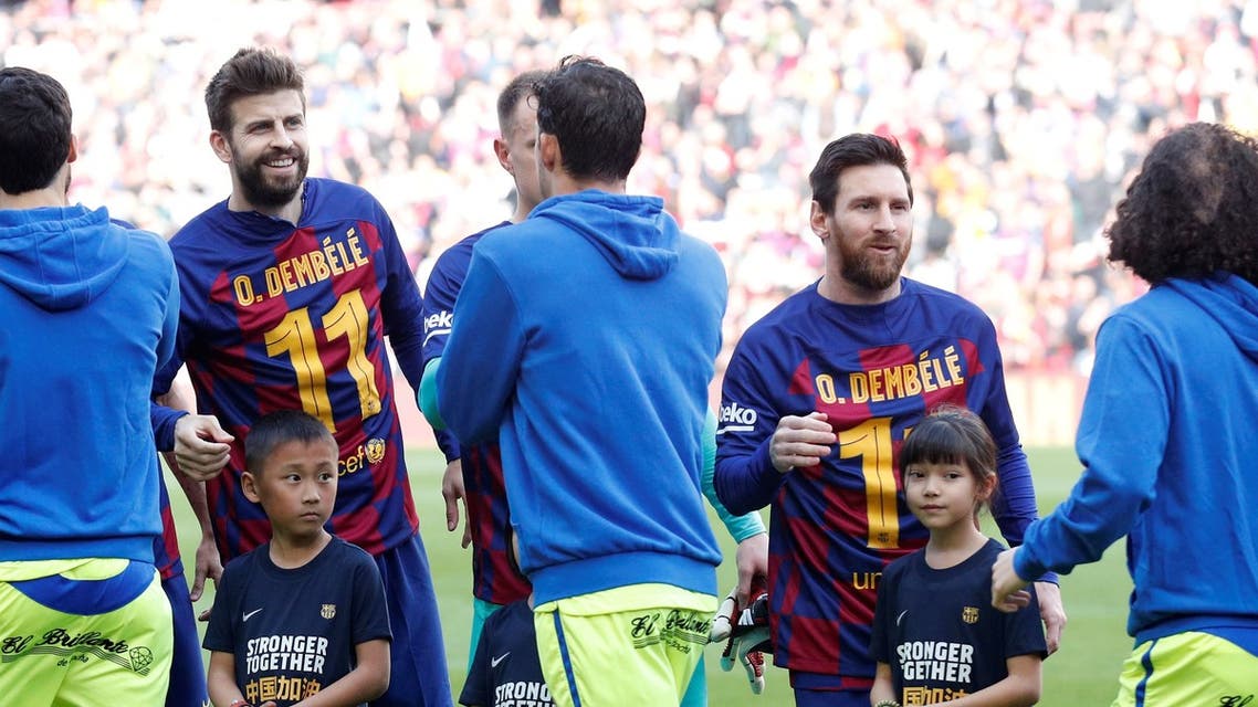 ميسي بألم: أقرب أصدقائي في برشلونة طعنني بالظهر