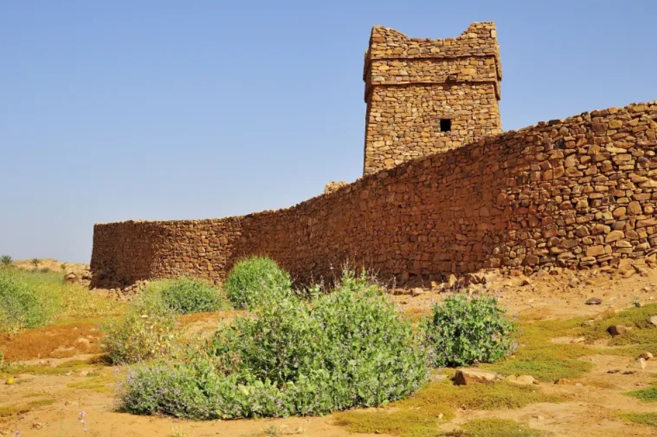 لم تنهب مدينته أبدا منذ تشييده.. 