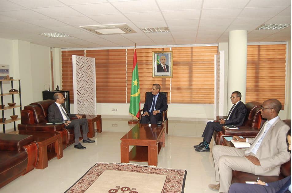 موريتانيا وتونس تبحثان التعاون بينهما