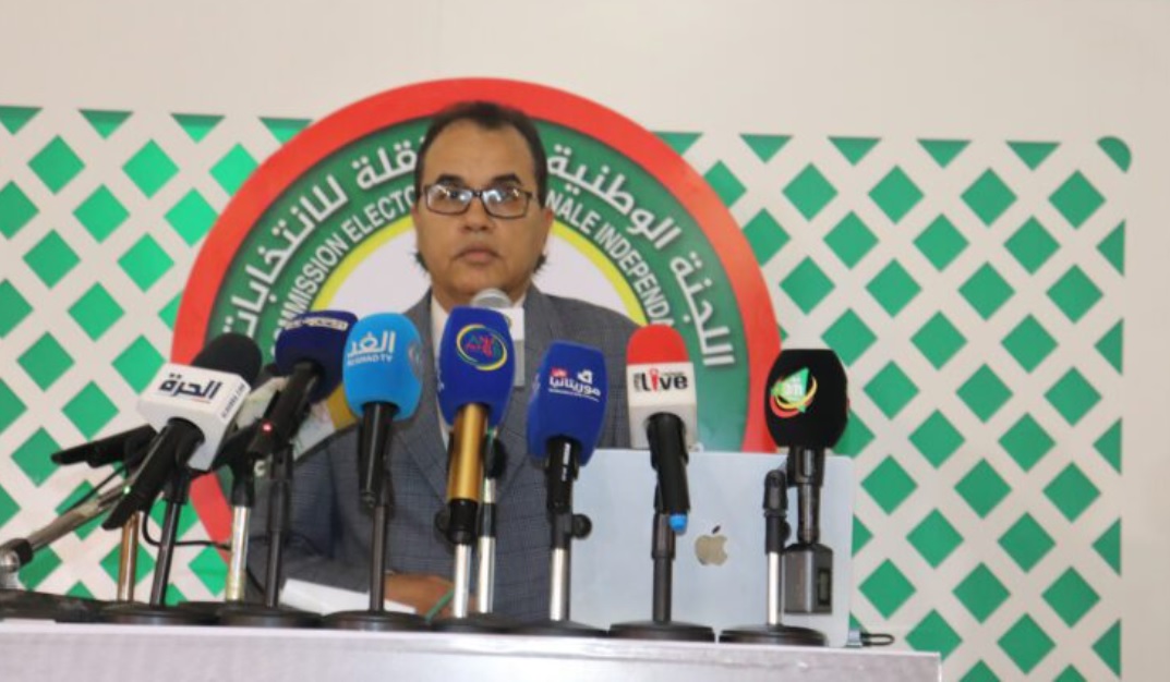 لجنة الانتخابات: أكثر من 412 ألف ناخب يختارون غدا السبت&nbsp;(…)