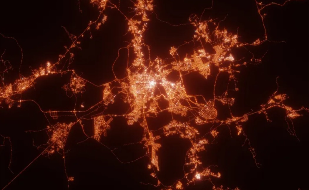 أول رائدة فضاء مسلمة توثق مرورها فوق مكة المكرمة(صورة)