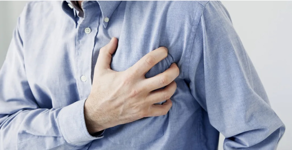 سيطر على خطر أمراض القلب القاتلة بهذه الأطعمة والمشروبات..