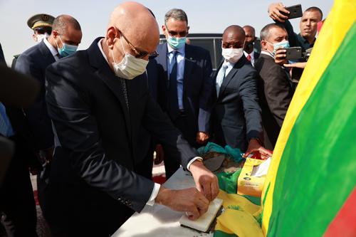 وضع حجر الأساس لمشروع تشييد مركز بيانات عالي المستوى والأداء