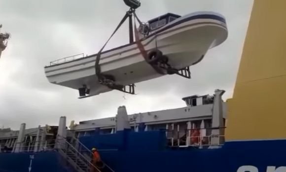 شركة ساكوماس المتخصصة في بناء السفن تصدر سفينتي صيد إلى&nbsp;(…)