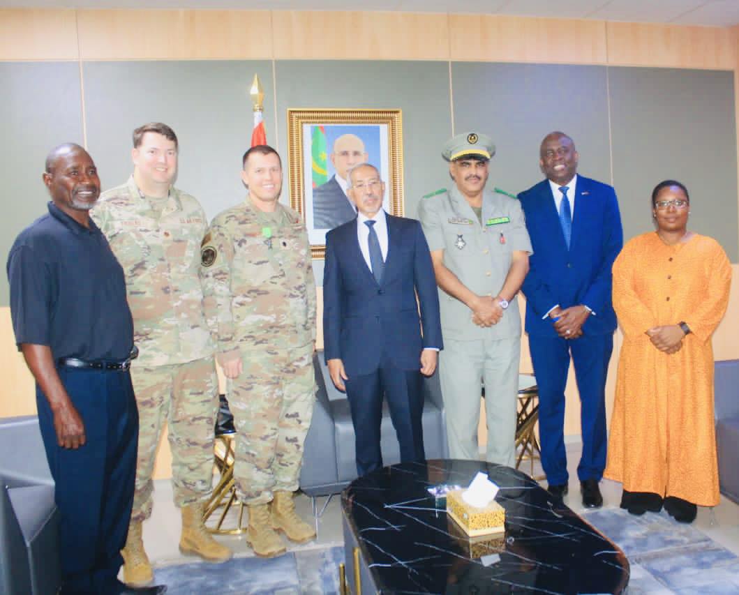 بوسام فارس في نظام الاستحقاق الوطني موريتانيا توشح رئيس&nbsp;(…)