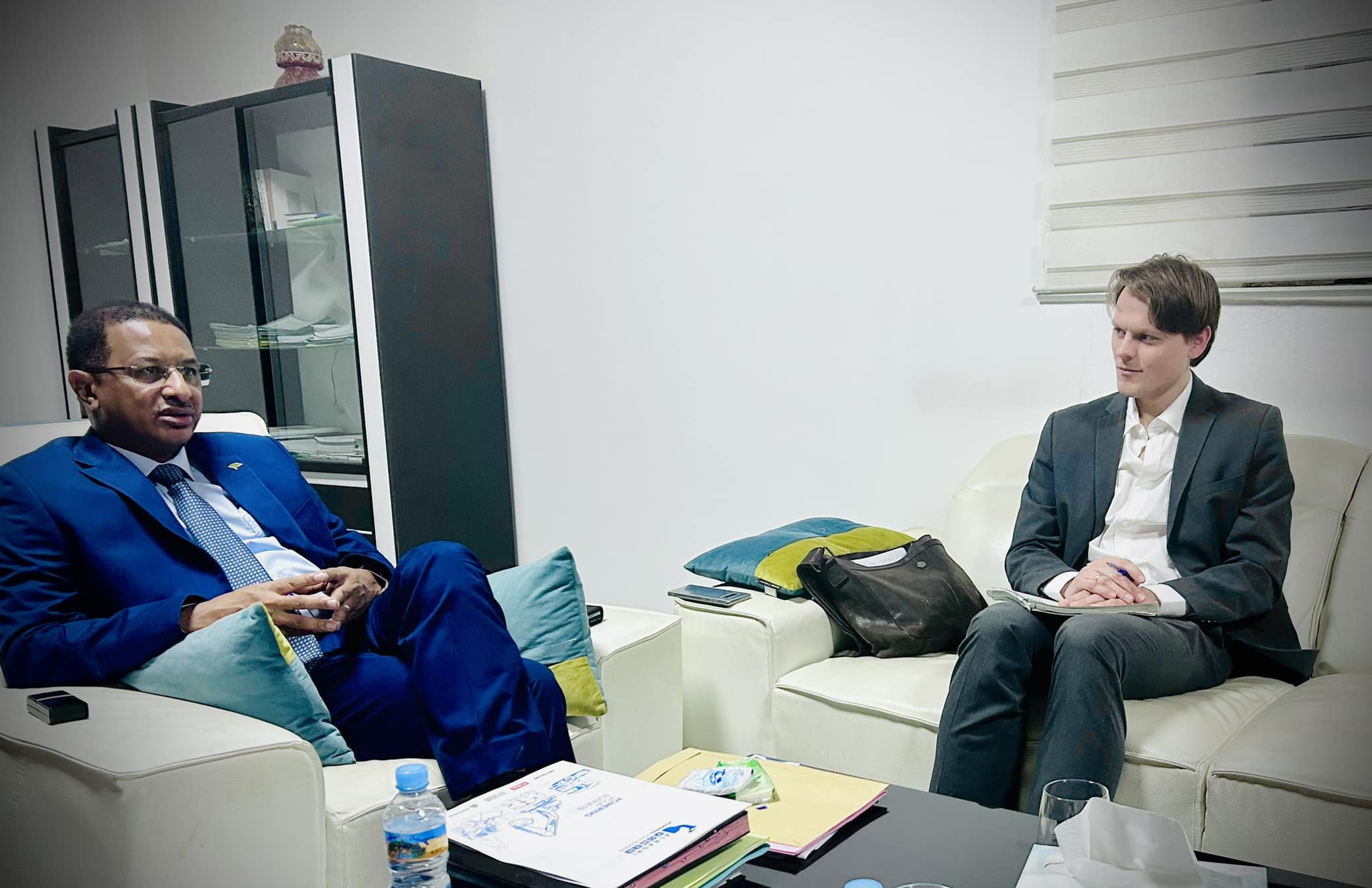 المدير العام لمعادن موريتانيا يبحث حماية البيئة في مواقع&nbsp;(…)