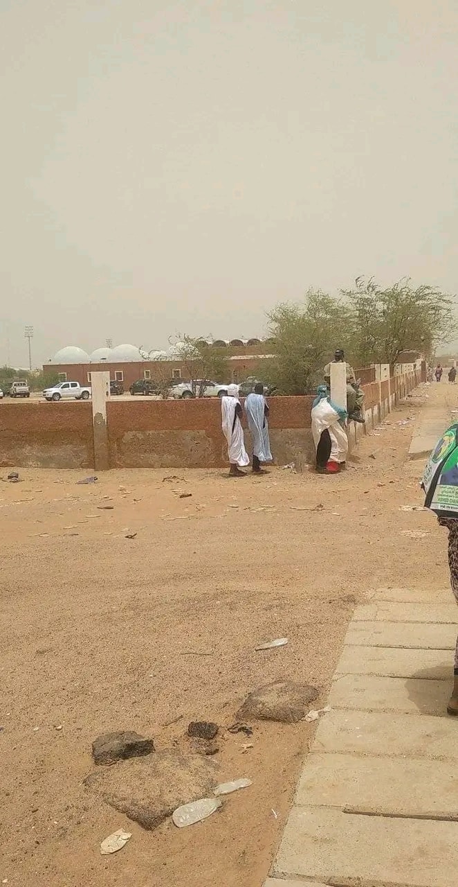 صور من أمام محكمة روصو أثناء استئناف استجواب سجناء&nbsp;(…)