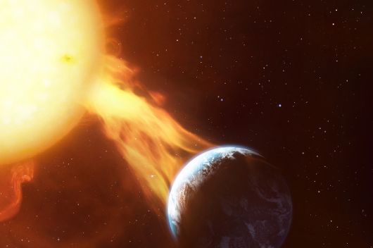 عاصفة شمسية شديدة تضرب الأرض