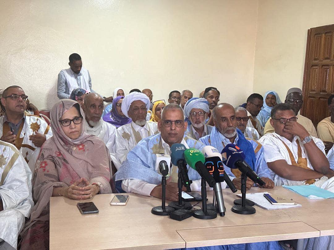 قادة من التكتل: الحزب مؤسسة يحدد نظاماها الأساسي (…)