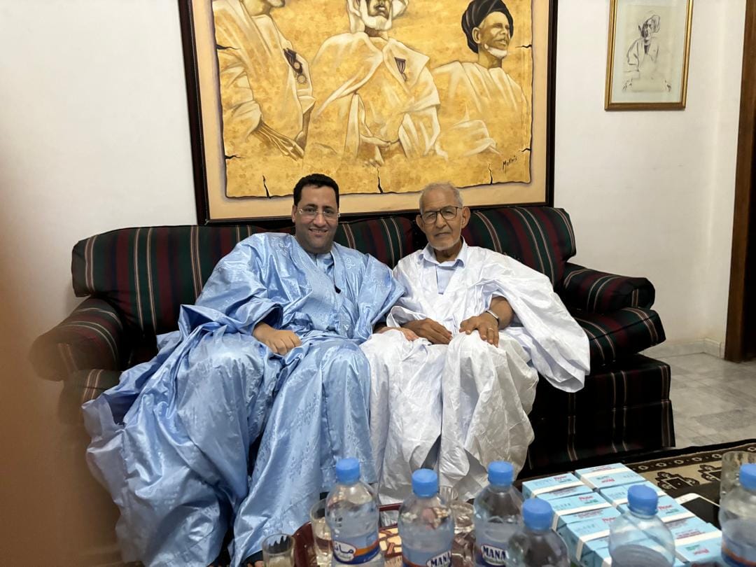 تفاصيل لقاء رئيس التكتل ولد داداه بالوزير الأول ولد اجاي