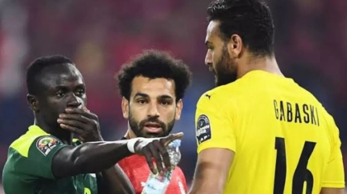 تفاصيل سرّ أدركه محمد صلاح وحذّر منه أبو جبل