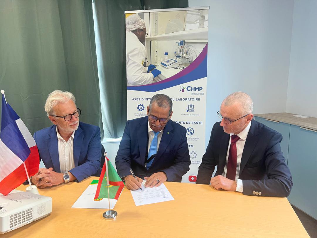 موريتانيا توقع اتفاقية شراكة وتبادل خبرات مع المركز (…)