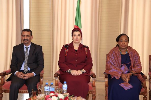 وزير الثقافة في ختام اسبوع الابداع الثقافي بالجزائر:&nbsp;(…)