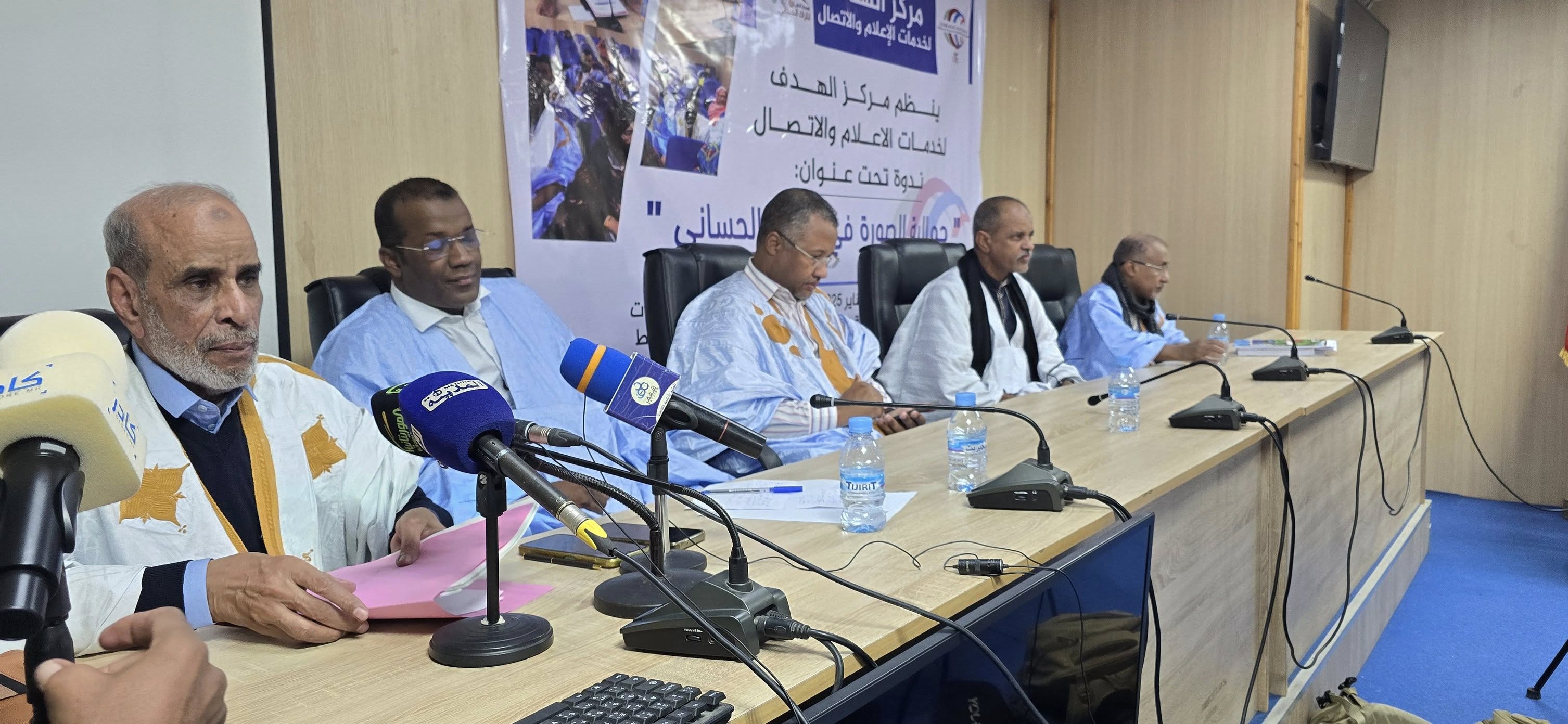 مركز الهدف لخدمات الإعلام والاتصال يكرم رئيس جمعية الشيخ (…)