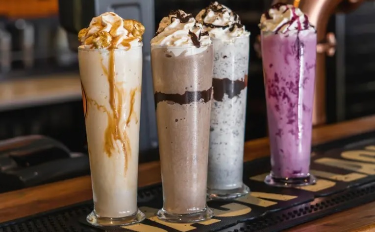 إذا كنت تعاني من أمراض القلب إليك 3 مشروبات يجب تجنبها..