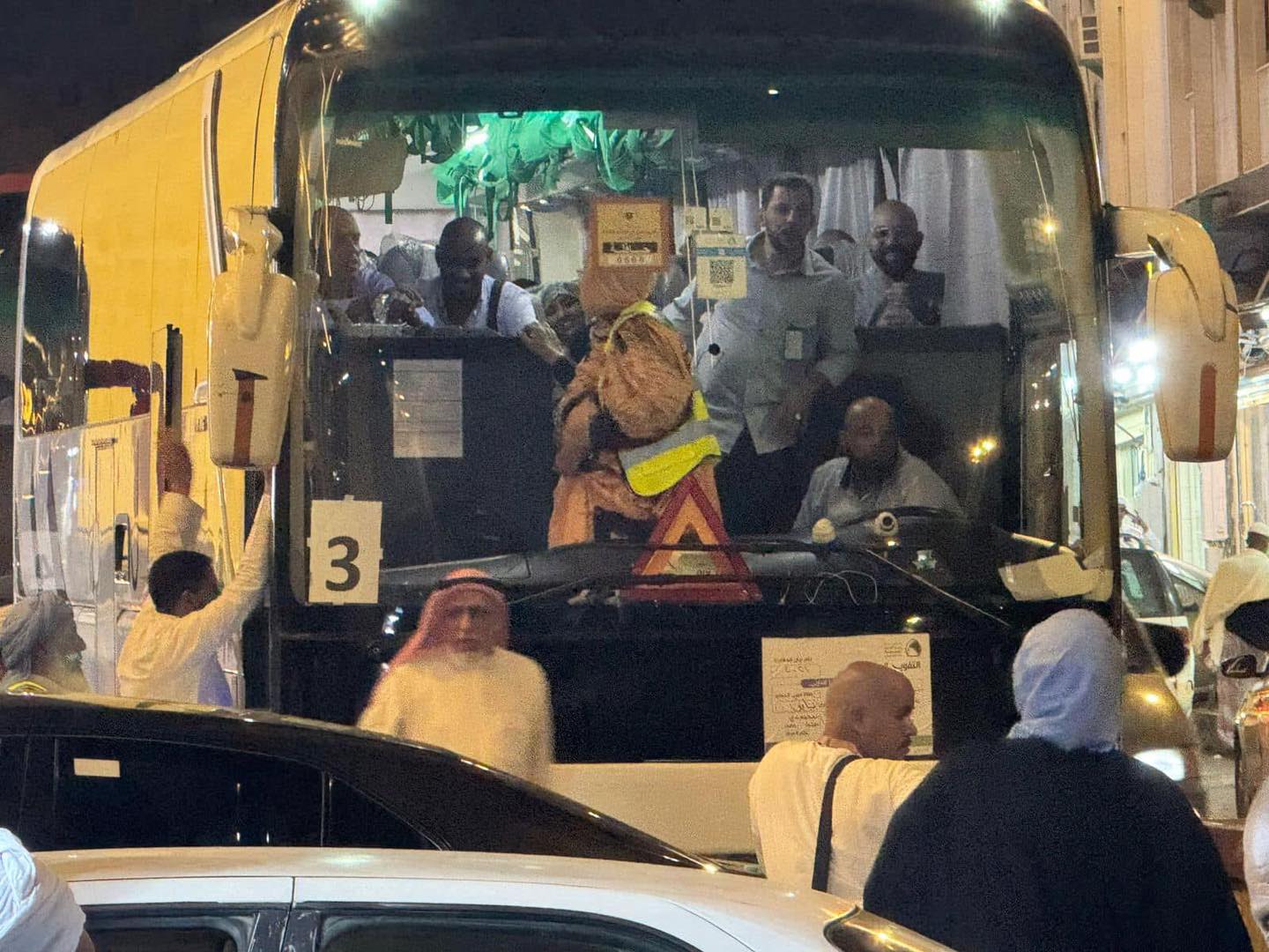 الفوج الأول من حجاج موريتانيا يغادر إلى موريتانيا