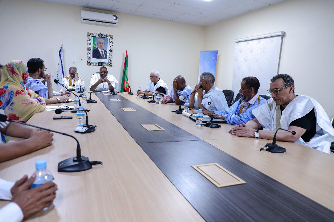 أحزاب الأغلبية تجتمع لدراسة خارطة الطريق المقترحة من طرف&nbsp;(…)