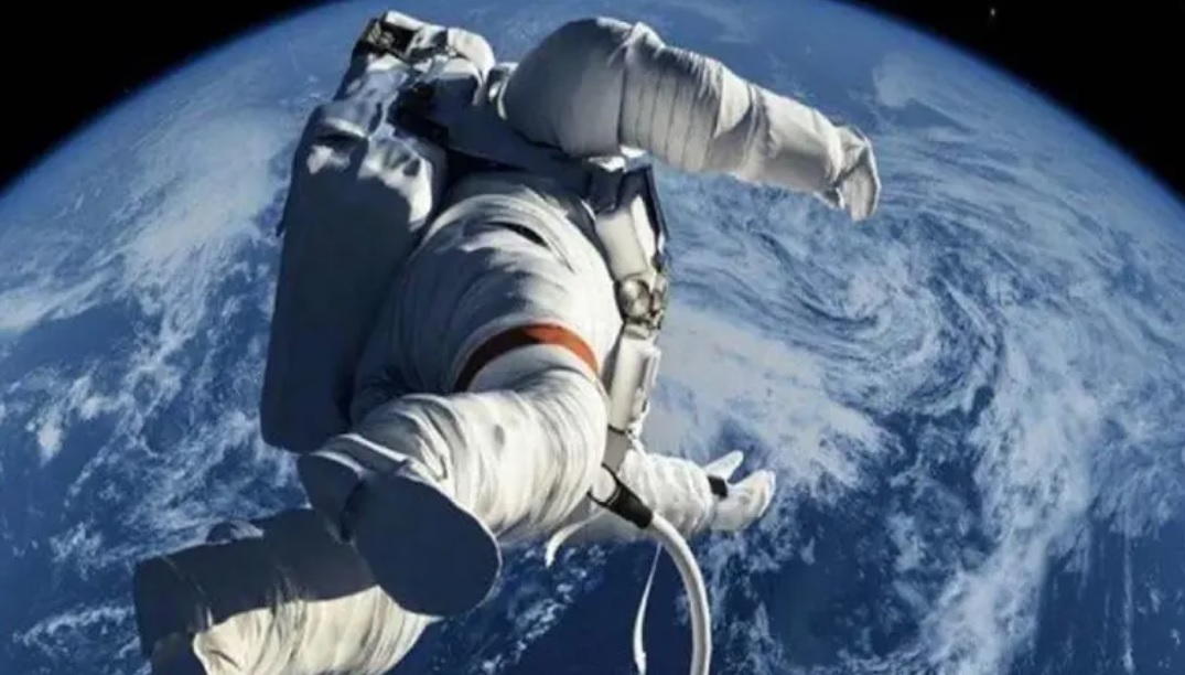 ناسا تعلن نجاح تحويل مسار كويكب في اختبار لحماية الأرض