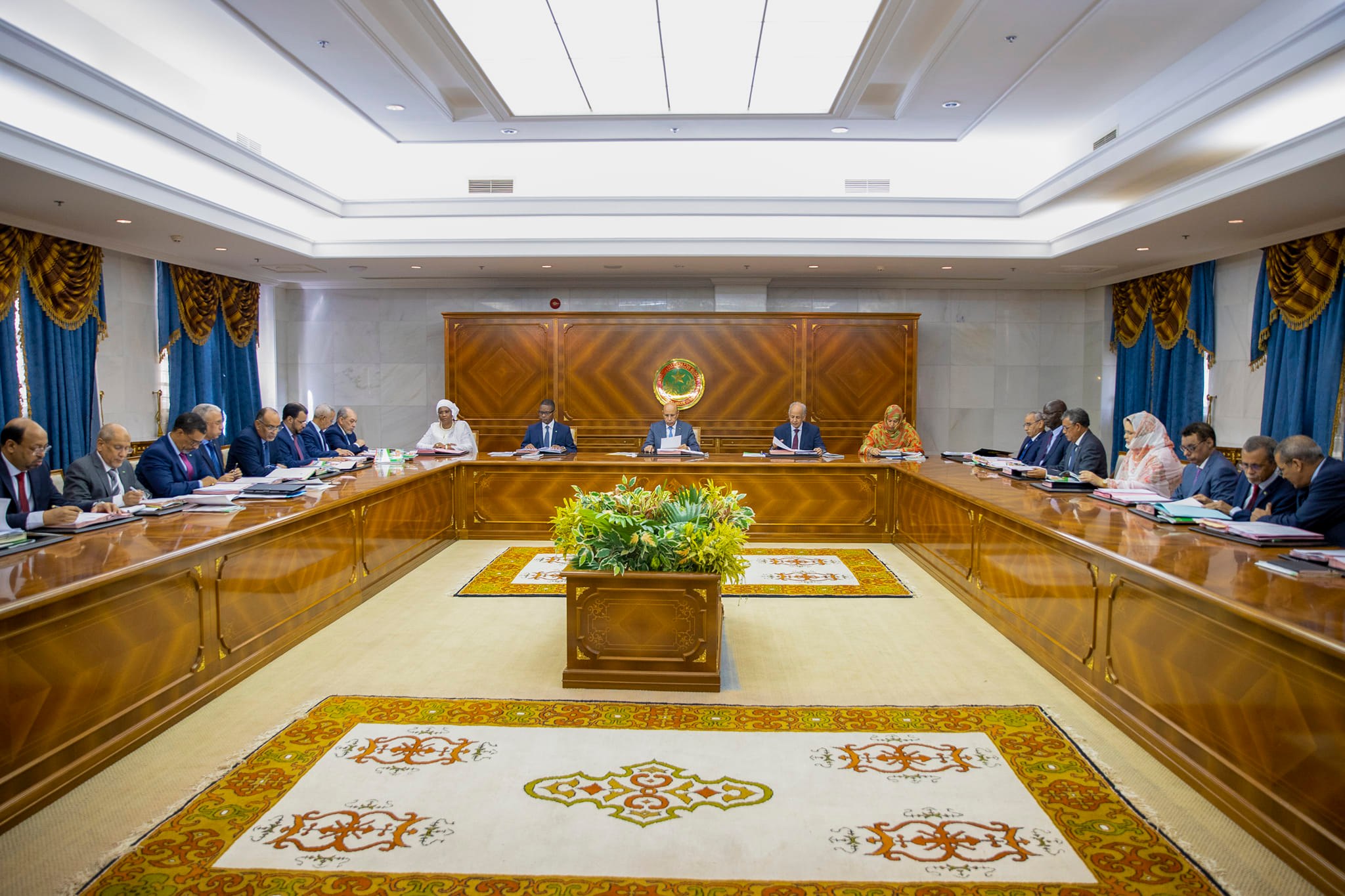 مجلس الوزراء يجري تعيينات في الإدارة الإقليمية(نص البيان)