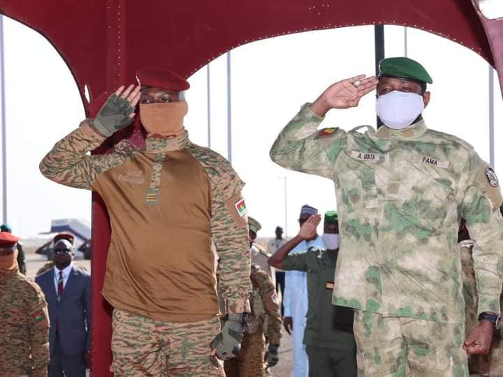 هل تنجح بوركينا فاسو في إقناع مالي للتعاون من أجل تأمين&nbsp;(…)