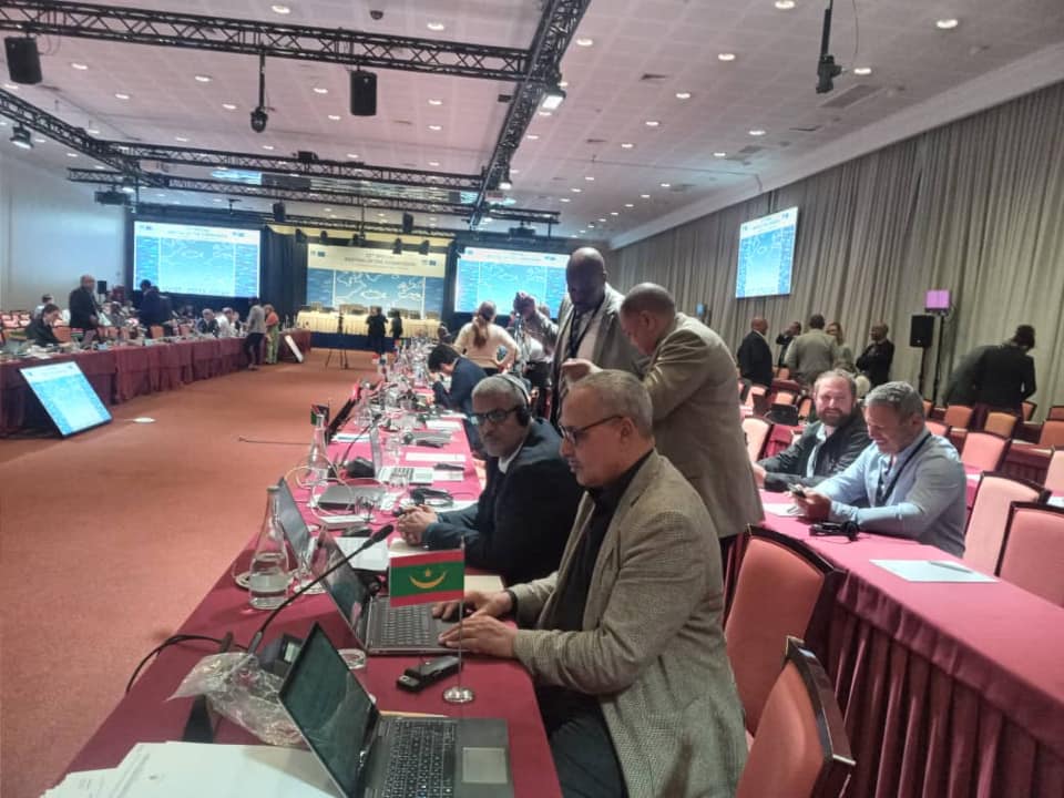 موريتانيا تطالب بحصة  200 طن لحملة 2023 من صيد أسماك&nbsp;(…)