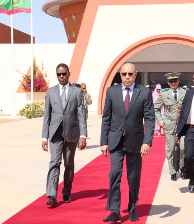 هؤلاء هم من رافقوا ولد الغزواني إلى القمة الاستثنائية&nbsp;(…)