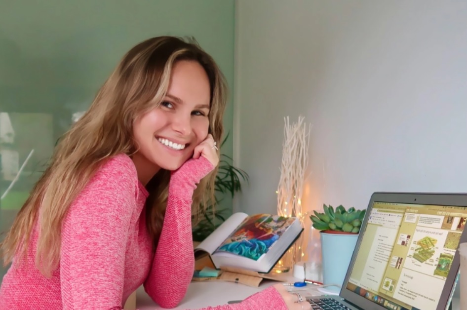 نصائح ملهمة من رائدة أعمال شابة: كيف تربح 10 آلاف دولار&nbsp;(…)