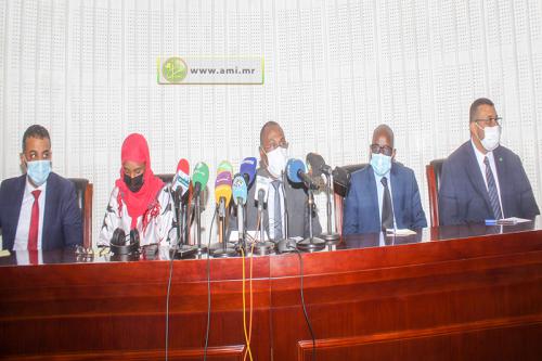 وزير الصحة: الوزارة اعتمدت استراتجية للتلقيح تقوم على&nbsp;(…)