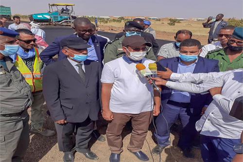 وزير النقل: وتيرة العمل شهدت تقدما ملوحظا