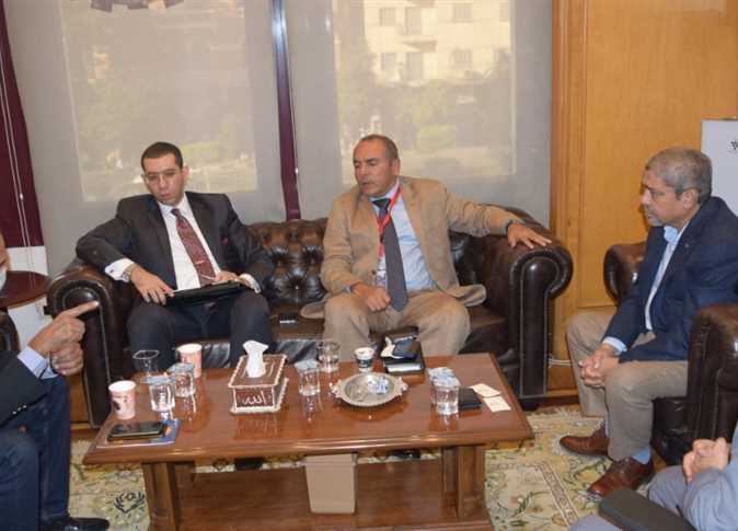 الغرف التجارية المصرية تبحث زيادة الصادرات إلى موريتانيا