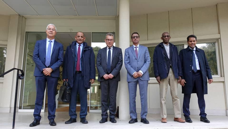 وزير البترول والمعادن والطاقة يزور المعهد الفرنسي&nbsp;(…)