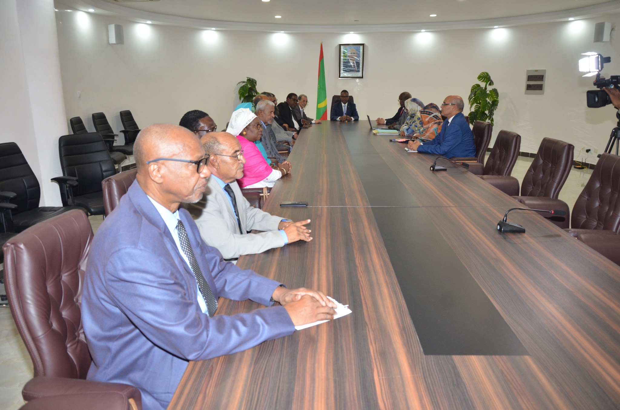 الوزير الأول للجنة المستقلة للانتخابات: الدولة بحاجة إلى&nbsp;(…)