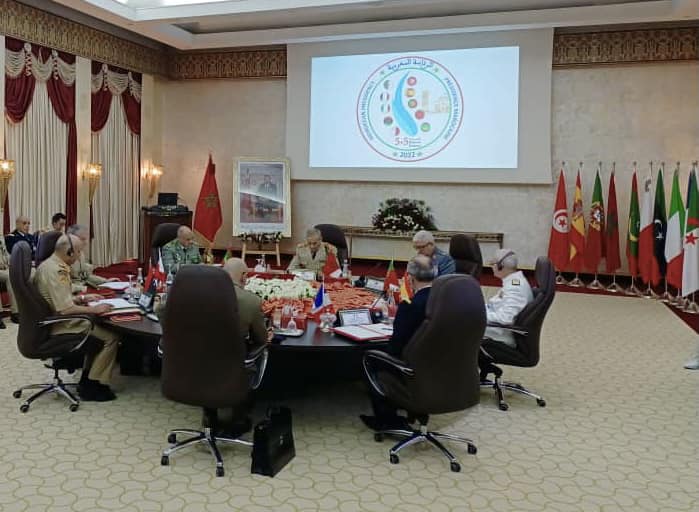 قادة الأركان 5+5 يؤكدون على مواصلة العمل المشترك لتدعيم&nbsp;(…)