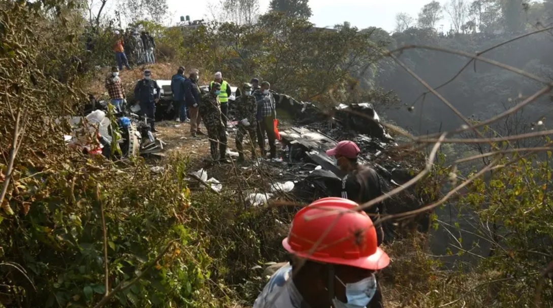 تفاصيل وحصيلة طائرة نيبال بعد سقوطها.. مصرع جميع من&nbsp;(…)