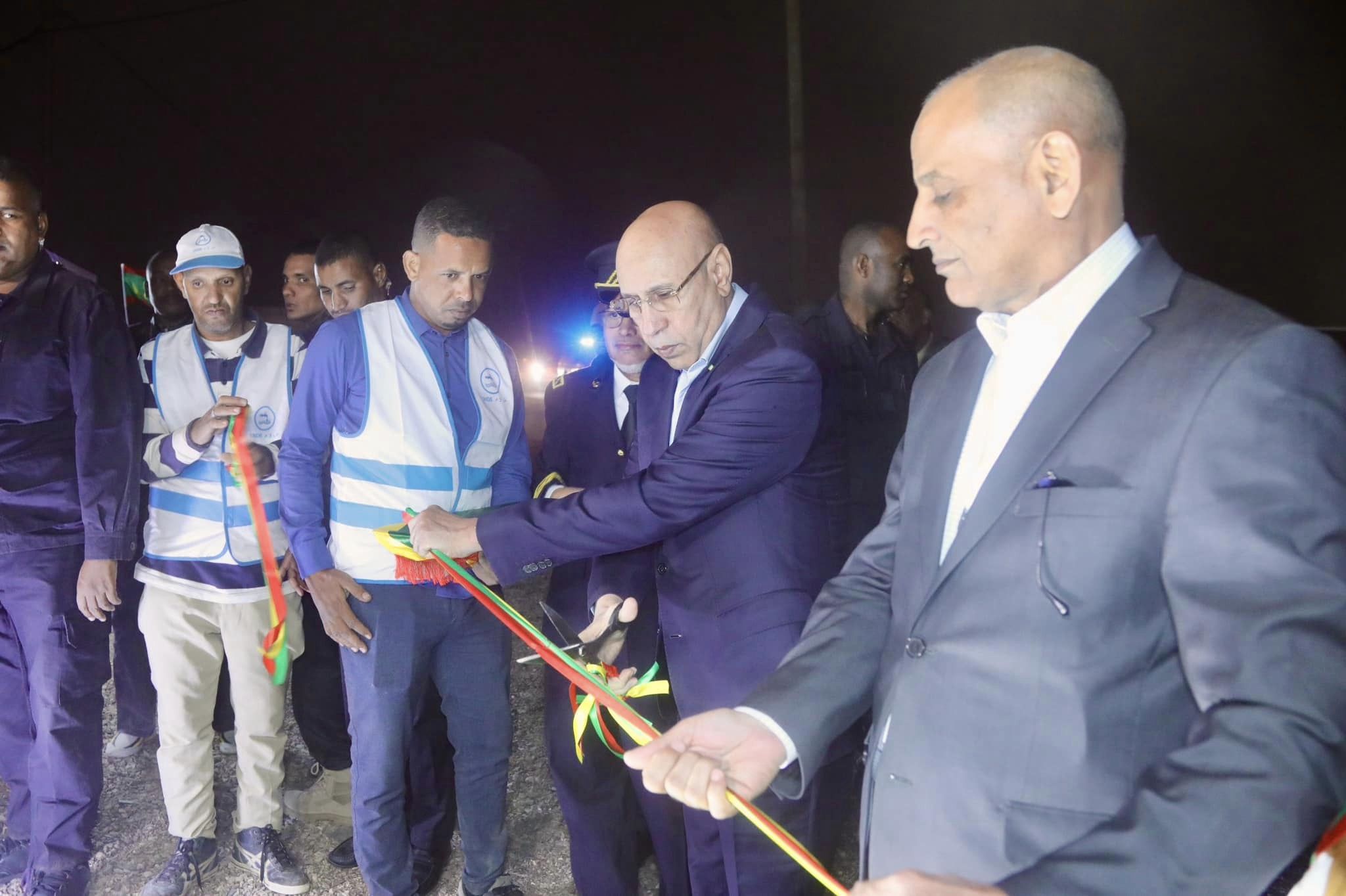 غزواني يشرف على وضع حجر الأساس لمشروع شبكة لصرف مياه&nbsp;(…)