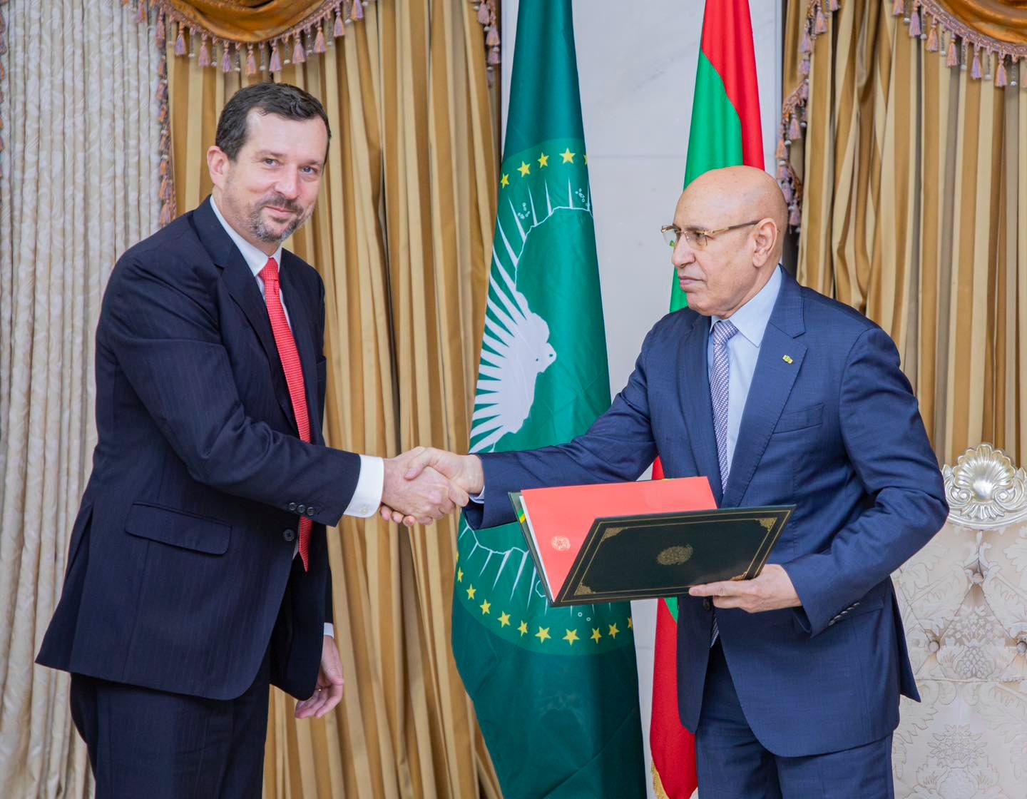 رئيس البرازيل يدعو الرئيس ولد الغزواني لحضور قمة مجموعة&nbsp;(…)