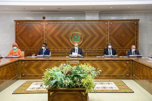 في مجلس الوزراء: ولد الغزواني يأمر باتخاذ الإجراءات&nbsp;(…)