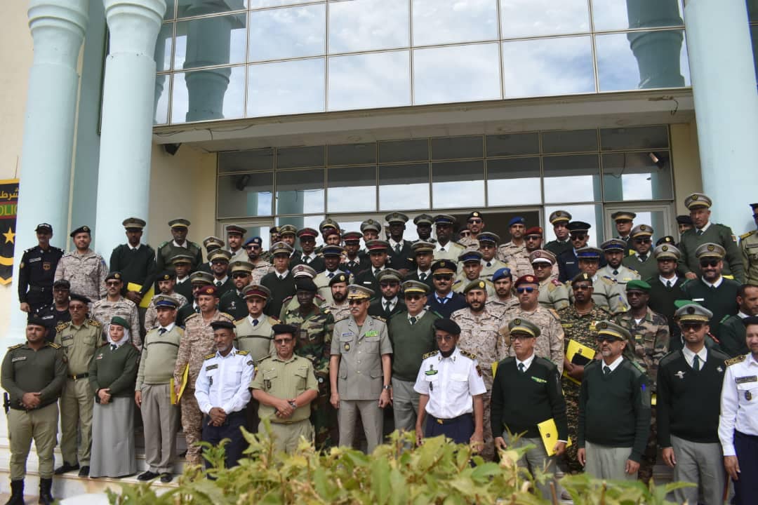 طاقم وطلاب الكلية الوطنية للقيادة والأركان يزورون&nbsp;(…)
