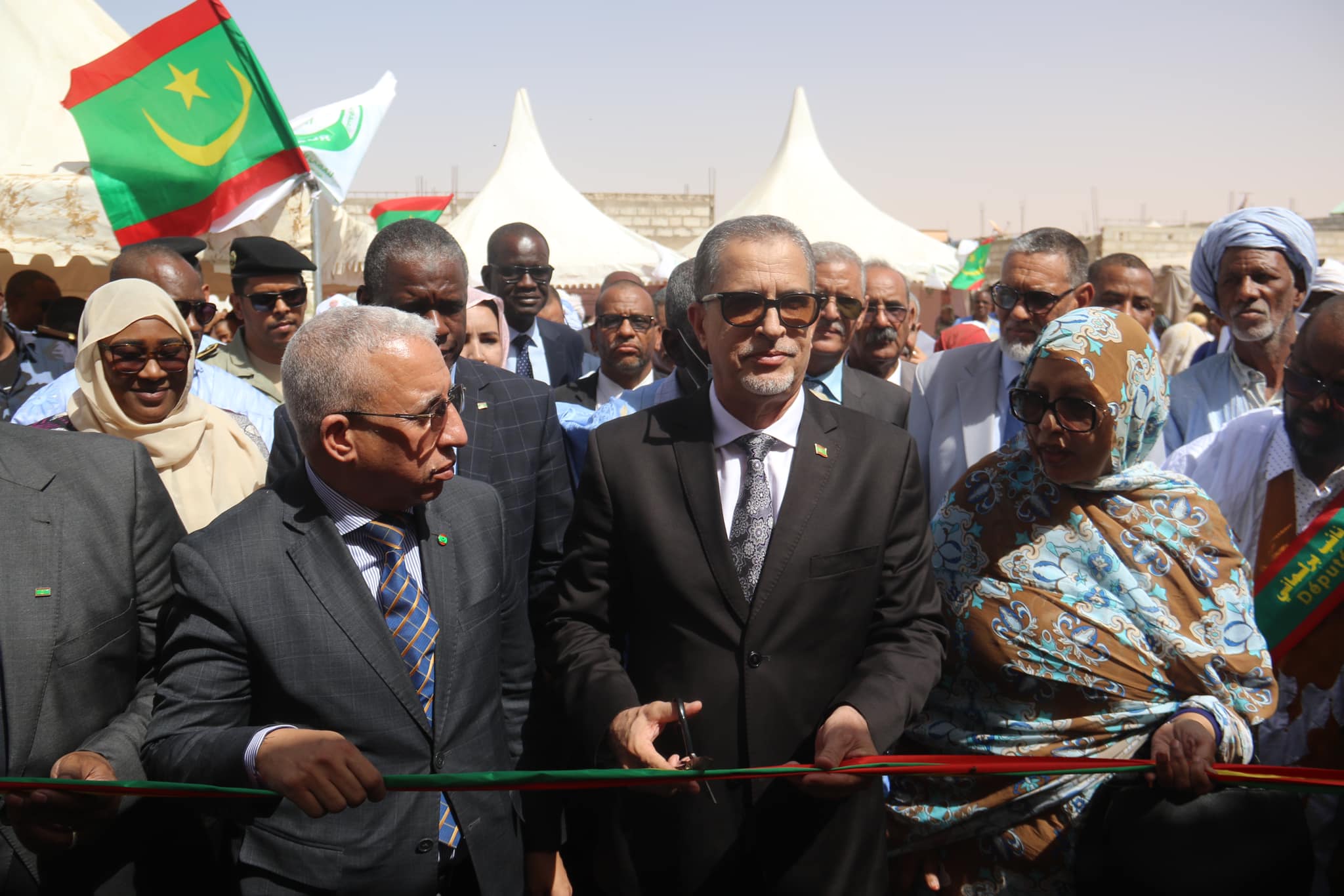 التآزر تسلم وزارة التهذيب 6 مدارس نموذجية