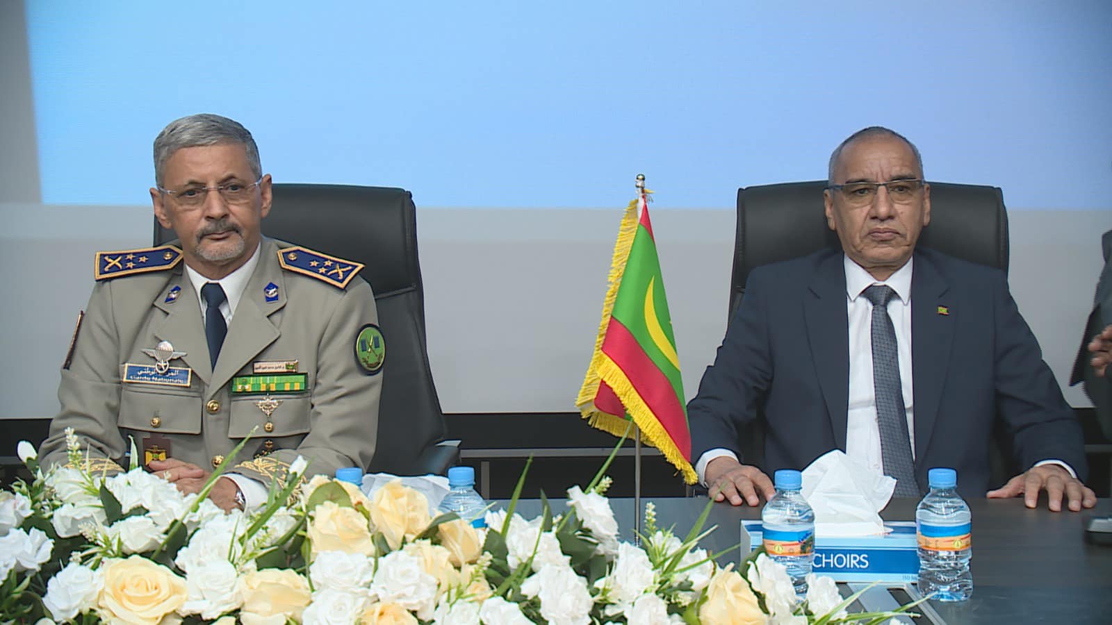 صدور كتاب جديد حول “تجمع الجمالة.. التاريخ والمهام” (صور)